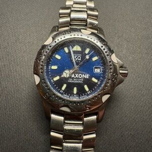 Vintage ESQ Swiss Blue and Silver Men's Dive Watch